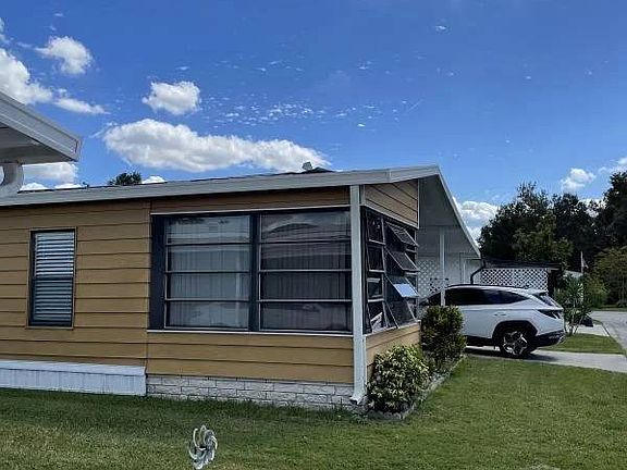 2nd image of 707 Lake Larch Dr