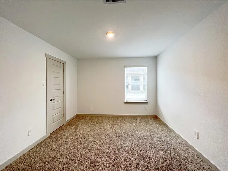 29207 Red Rocks Park Dr — Photo 18