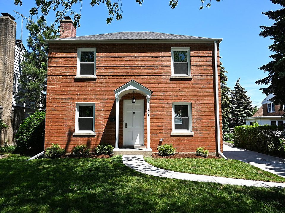 1st image of 1707 N 76th Ct