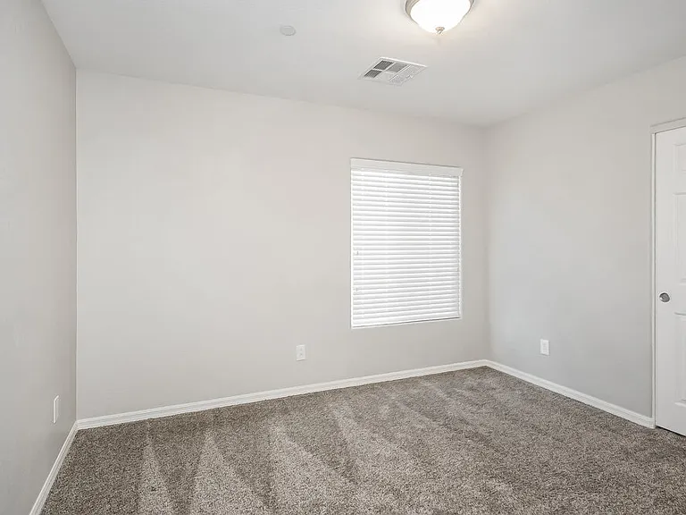 1038 Copper Palm Ct — Photo 15