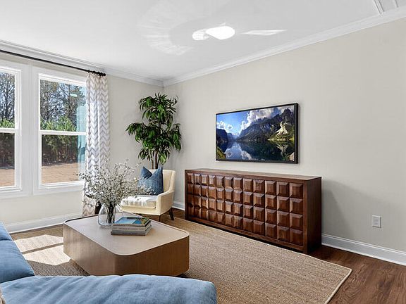 7th image of this home