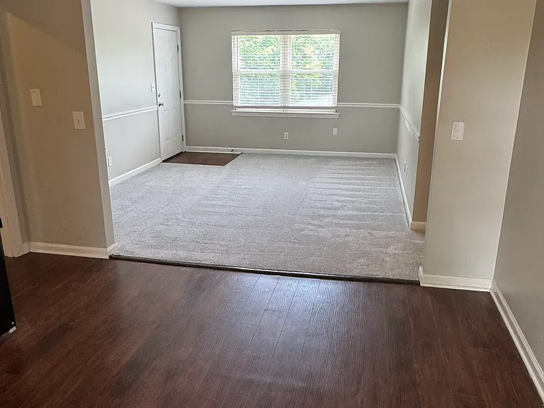 1010 Ridgeway Ave #8 — Photo 16