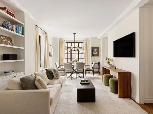 15 W 11th St APT 3C, New York, NY 10011