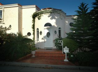 2626 Nottingham Ave, Los Angeles, CA 90027