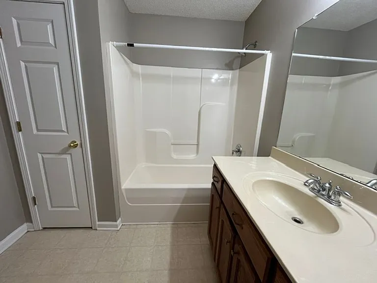 5392 Kristy Ln — Photo 8