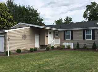 48 Metcalf St, Warwick, RI 02888