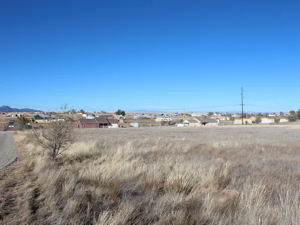 6 Hayward Ct, Edgewood, NM 87015