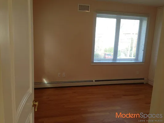 Rented by Modern Spaces | media 31