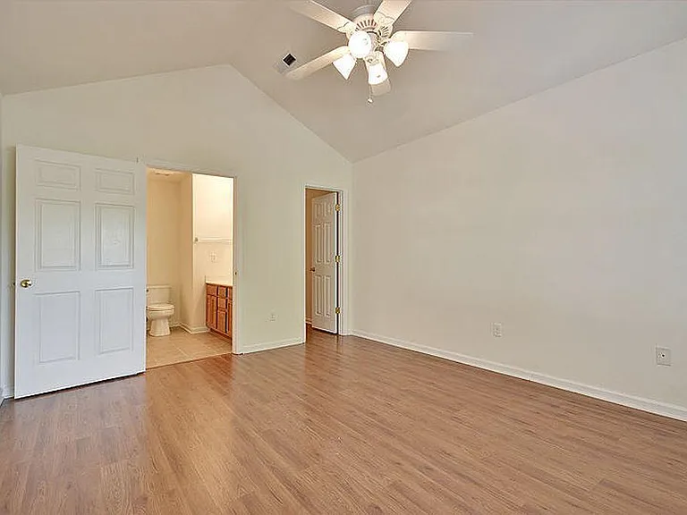 8706 Grassy Oak Trl — Photo 19