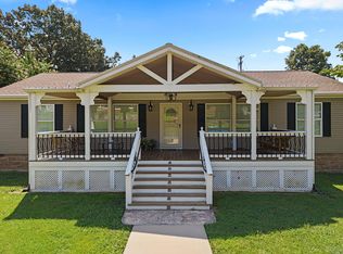 1431 Lake Barkley Dr, Kuttawa, KY 42055