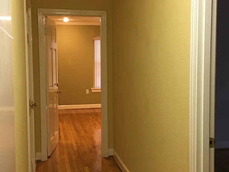 3323 Cloverdale St — Photo 5