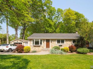 80 Haring Dr, Old Tappan, NJ 07675