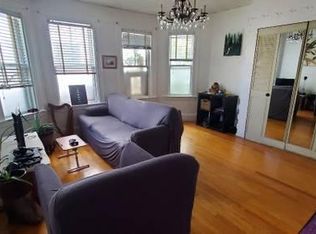 110 Lawrence St #112, Medford, MA 02155
