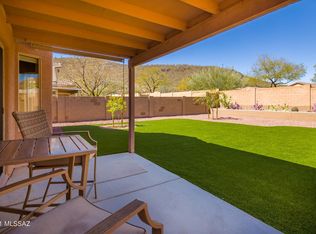 8228 W Opal Moon Ct, Tucson, AZ 85743