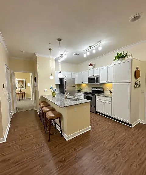 The Reserve Apartments — Photo 2