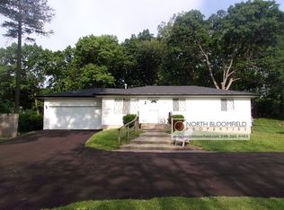 2425 Dexter Rd, Auburn Hills, MI 48326