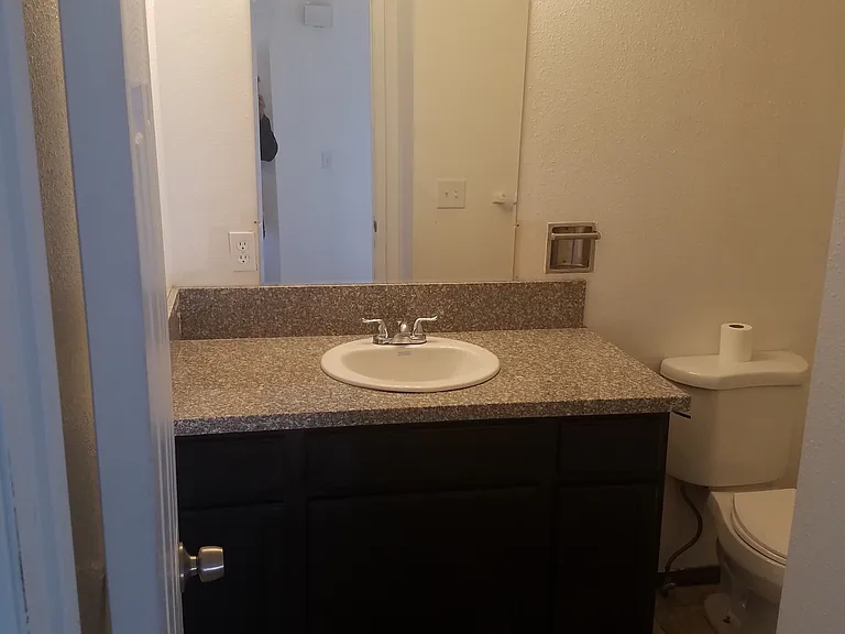 309 N 100 E #309 — Photo 18