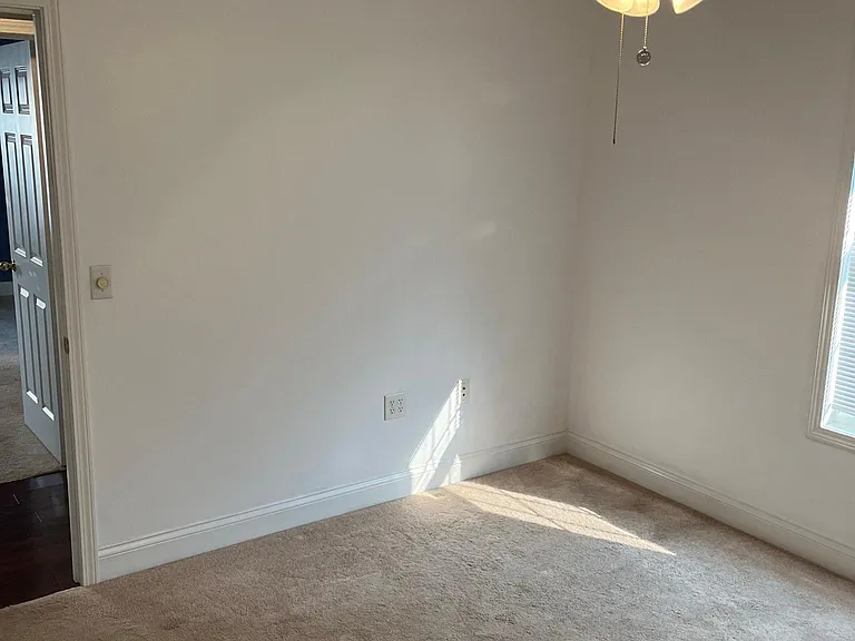 108 Jennifer Ct — Photo 17