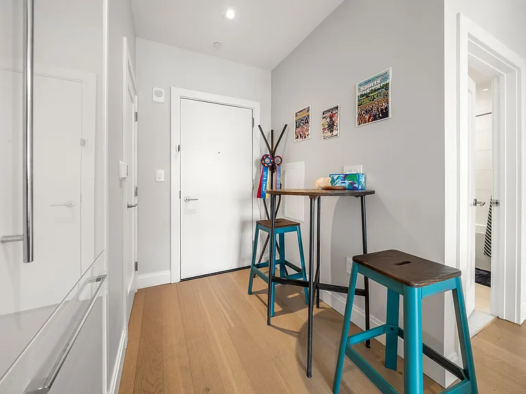100 Shawmut Ave #811 — Photo 33