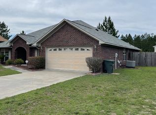 227 Slayton Cir, Hinesville, GA 31313