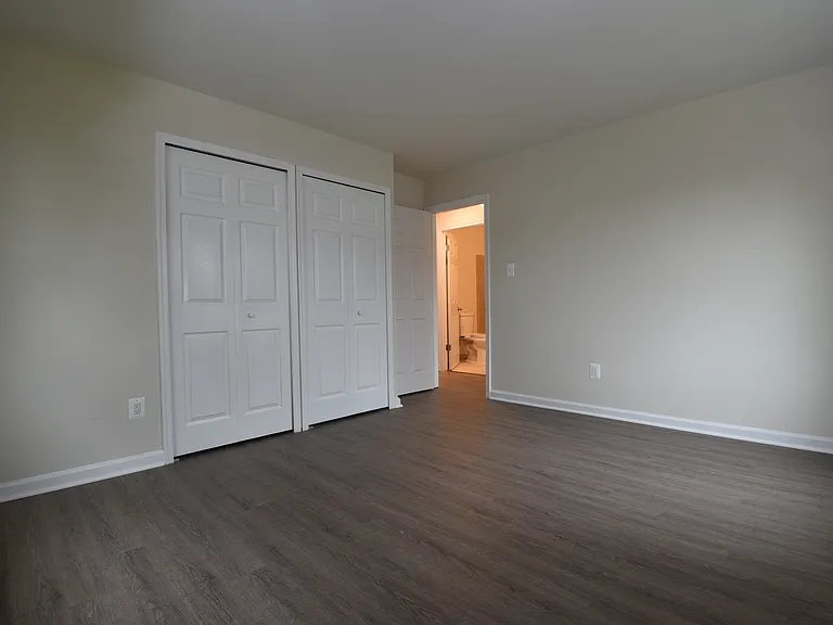 303 Rivermont Dr — Photo 12