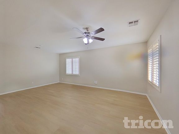 3rd image of 42506 W Mira Ct