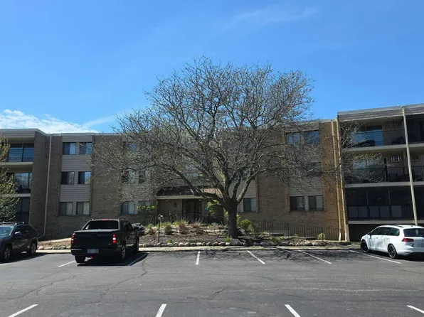 1871 Silver Bell Rd APT 222, Eagan, MN 55122