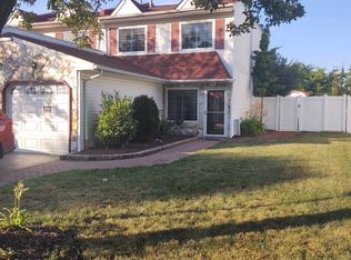 4419 Ernie Davis Cir, Philadelphia, PA 19154