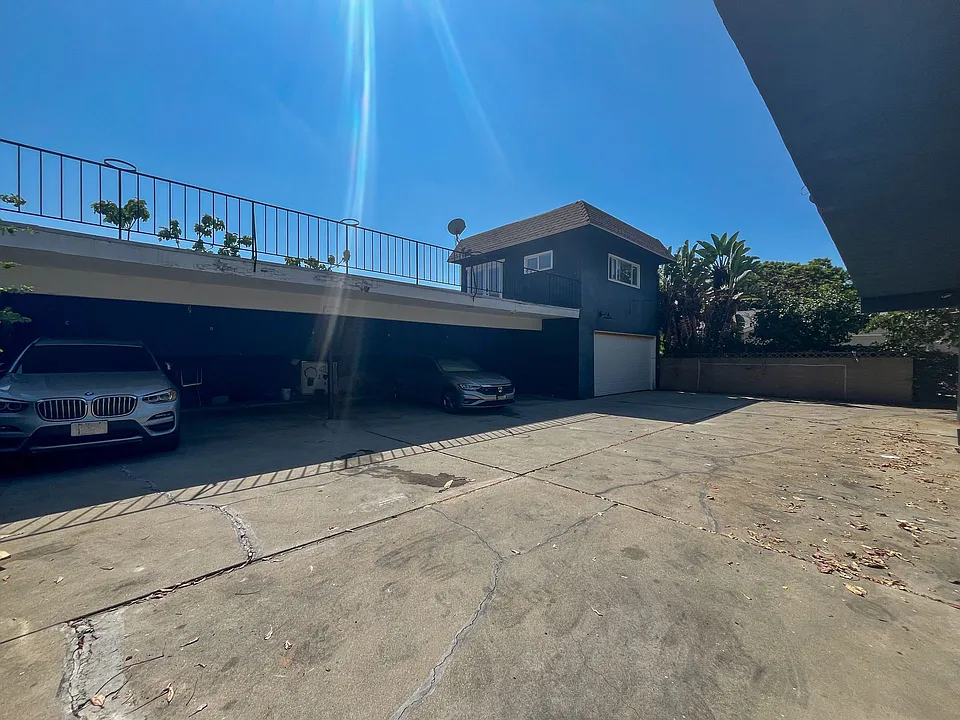 12128 Ramona Ave