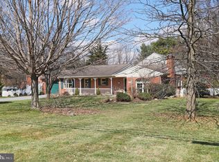 19902 Mount Aetna Rd, Hagerstown, MD 21742