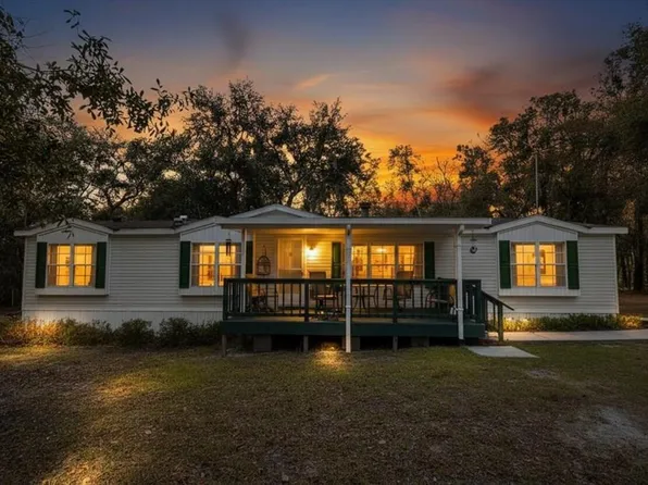 1658 NE 743rd St, Old Town, FL 32680