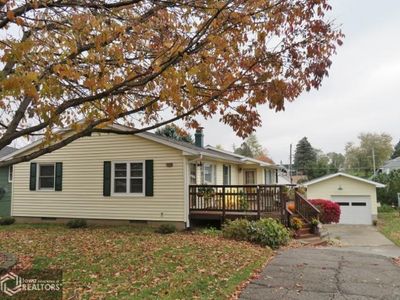 1208 S 1st Ave Marshalltown Ia 50158 Zillow