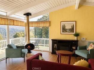 398 Darfo Dr, Crestline, CA 92325