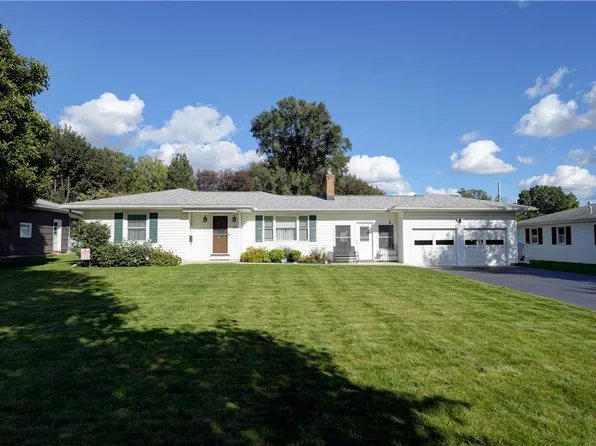 13 Wedgewood Dr, Rochester, NY 14624