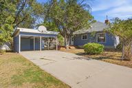 photo property thumbnail