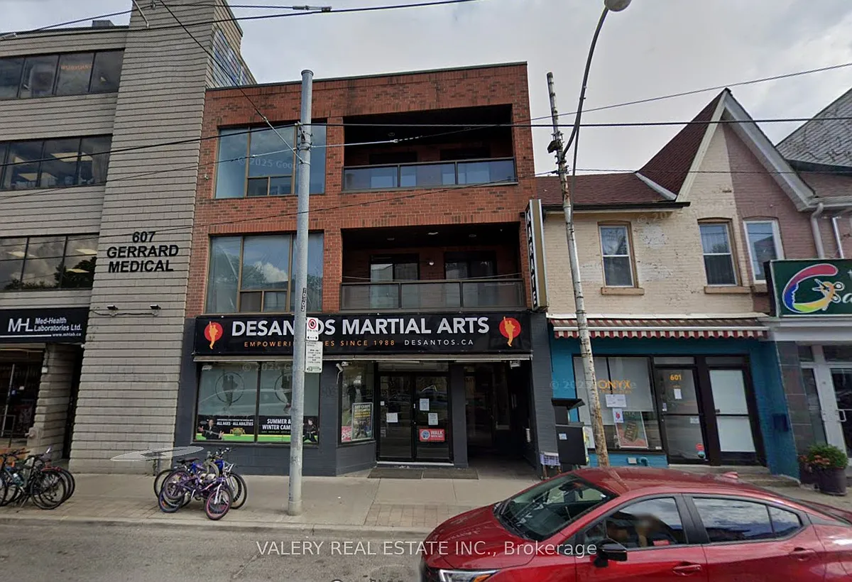 Photo 1 of 13 - 603 Gerrard St E #2 - Toronto, ON Primary Photo - 603 Gerrard St E #2