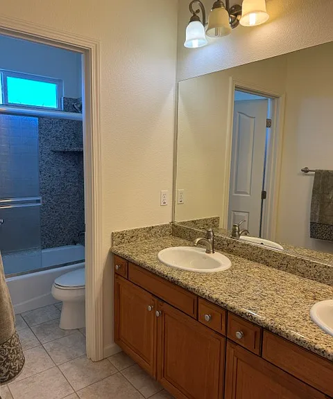 Mint Dr — Photo 10