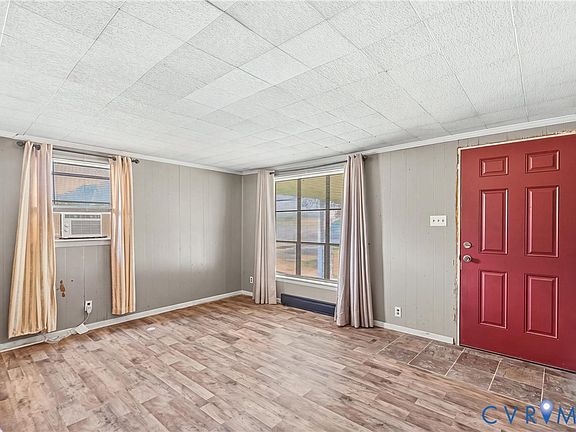 2nd image of 78 Bowling Ln