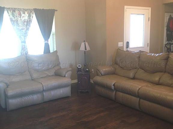 3rd image of 2634 Seminole Dr