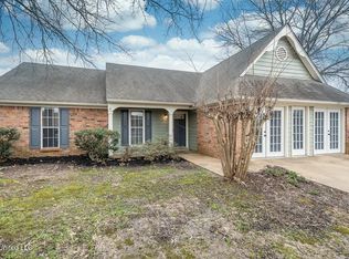 10293 Yates Dr, Olive Branch, MS 38654