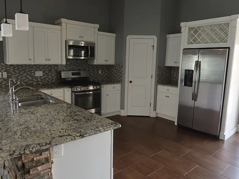 14804 Sunny Land Ave — Photo 6