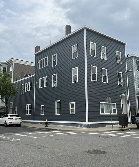 845 E 2nd St #2 — Photo 21