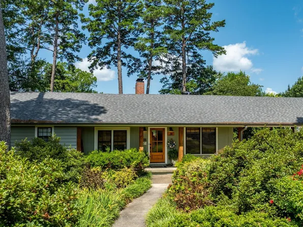 38 Pine Manor Dr, Little Rock, AR 72207