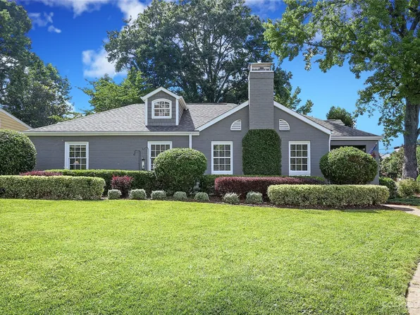 1200 Salem Dr, Charlotte, NC 28209