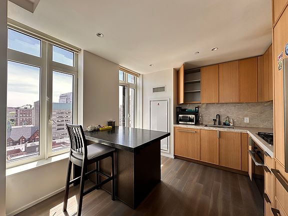 3rd image of 543 W 122nd St APT 16E