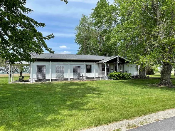 11539 N Albrecht Rd, Bicknell, IN 47512