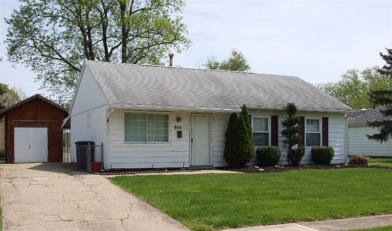 1st image of 954 Primrose Dr