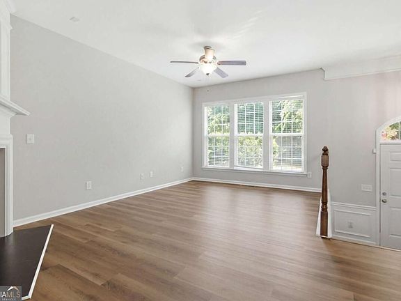 5th image of 1307 Greychurch Way