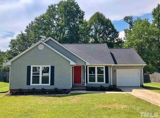 1505 Kempsey Cir, Fuquay Varina, NC 27526