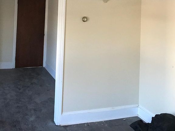 5th image of 19 Munson St #21